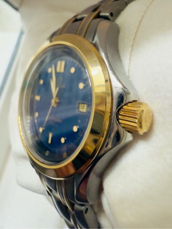 Omega Seamaster 120m Two-Tone Blue Wave Dial Ref. 2381.81.00 Vintage main image 10